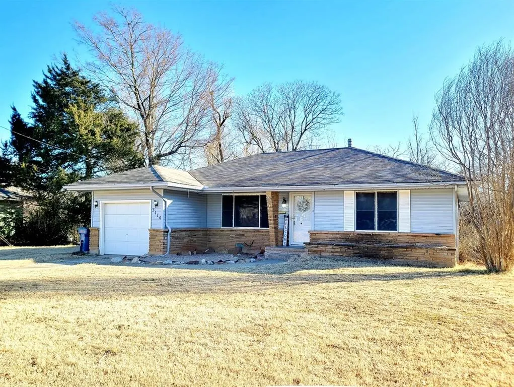 Photo 5 — 3114 N Holman Court, Oklahoma City, OK 73110
