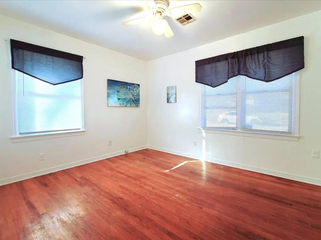 Photo 13 — 3114 N Holman Court, Oklahoma City, OK 73110