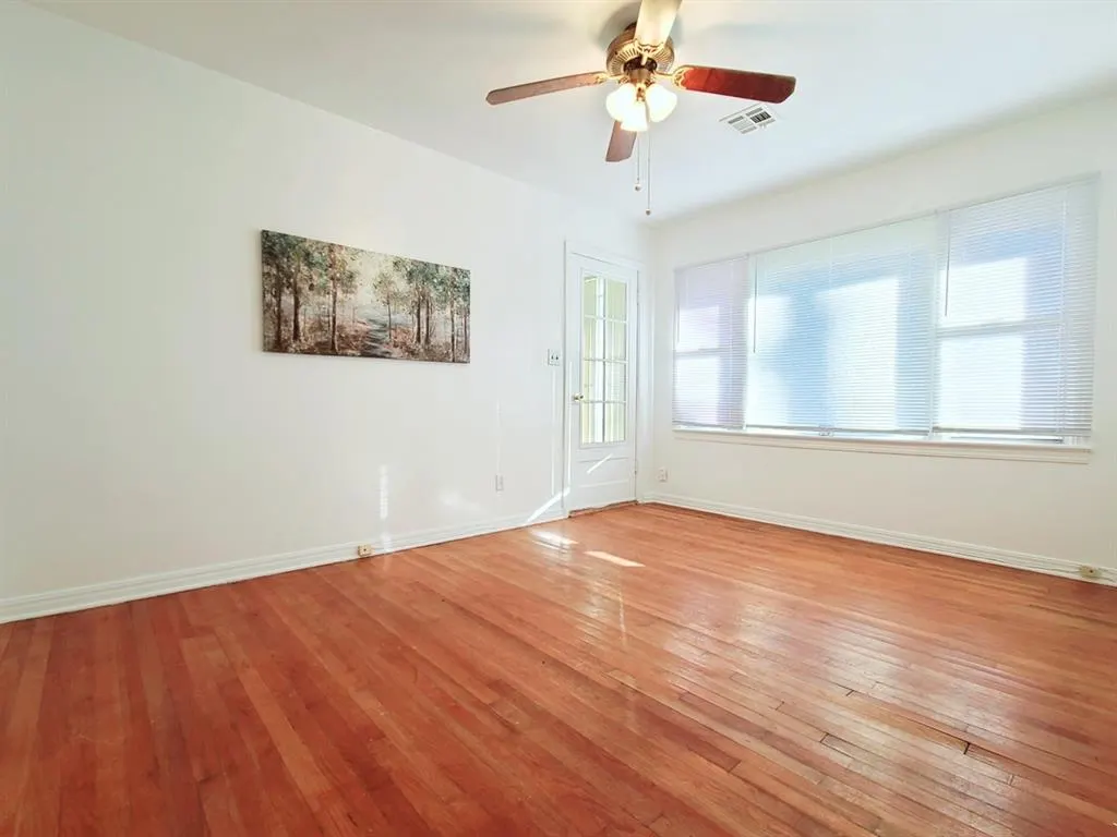 Photo 15 — 3114 N Holman Court, Oklahoma City, OK 73110