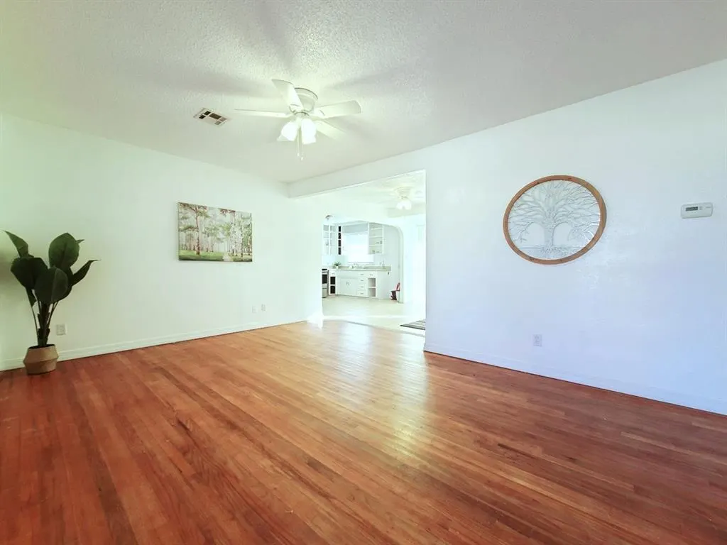 Photo 18 — 3114 N Holman Court, Oklahoma City, OK 73110