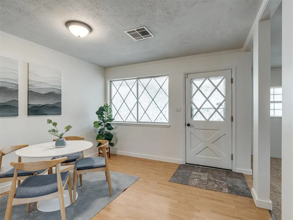 Photo 7 — 106 N Norman Avenue, Oklahoma City, OK 73160