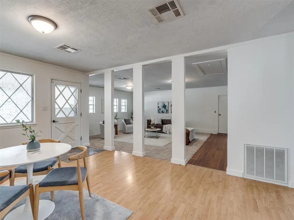 Photo 9 — 106 N Norman Avenue, Oklahoma City, OK 73160