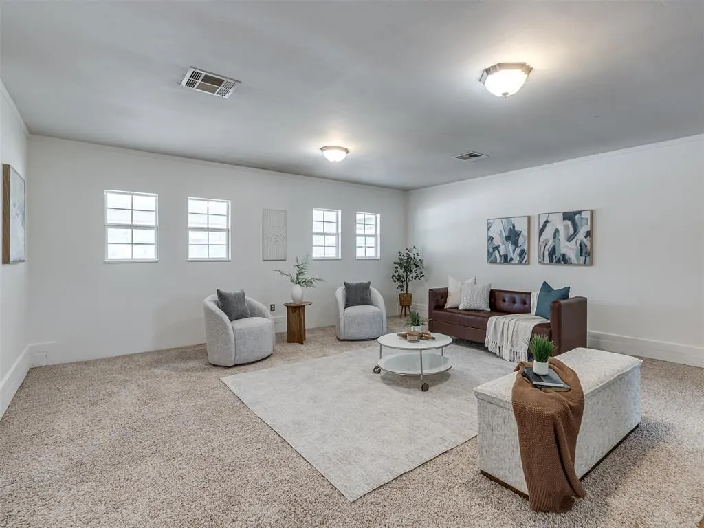 Photo 10 — 106 N Norman Avenue, Oklahoma City, OK 73160