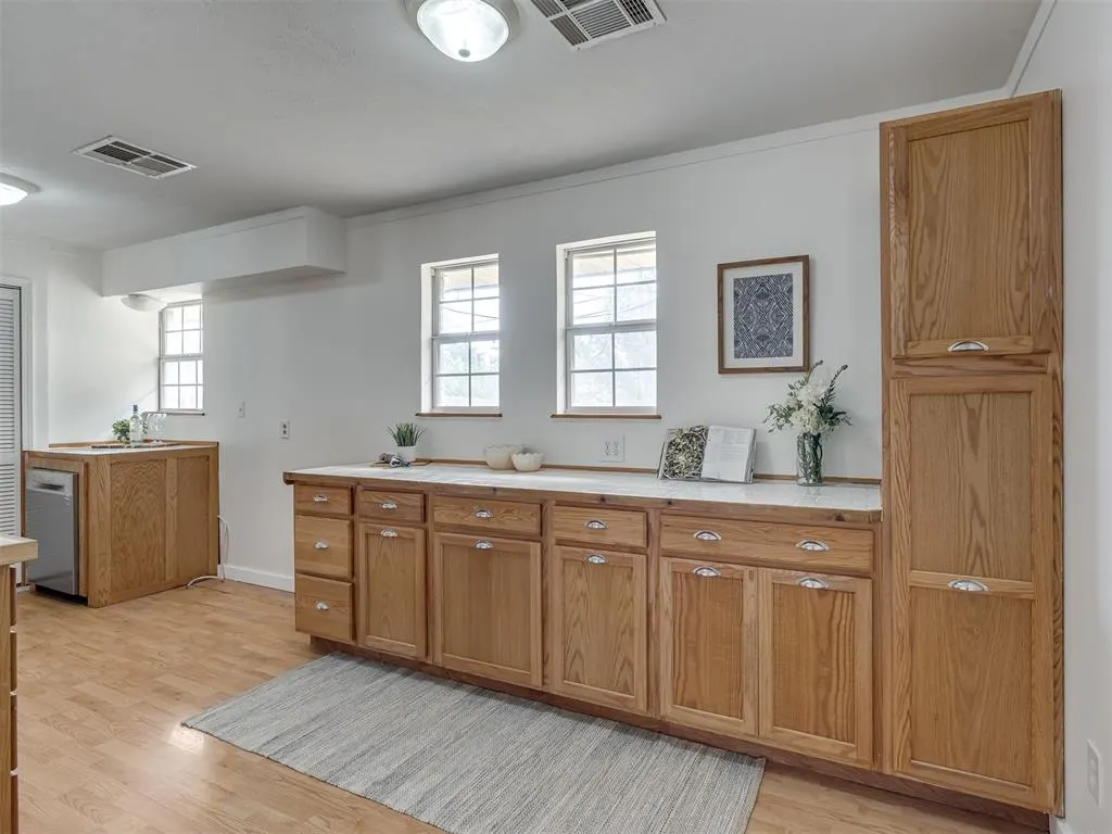 Photo 13 — 106 N Norman Avenue, Oklahoma City, OK 73160