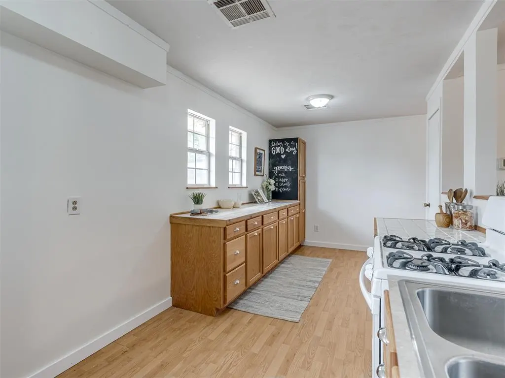 Photo 15 — 106 N Norman Avenue, Oklahoma City, OK 73160