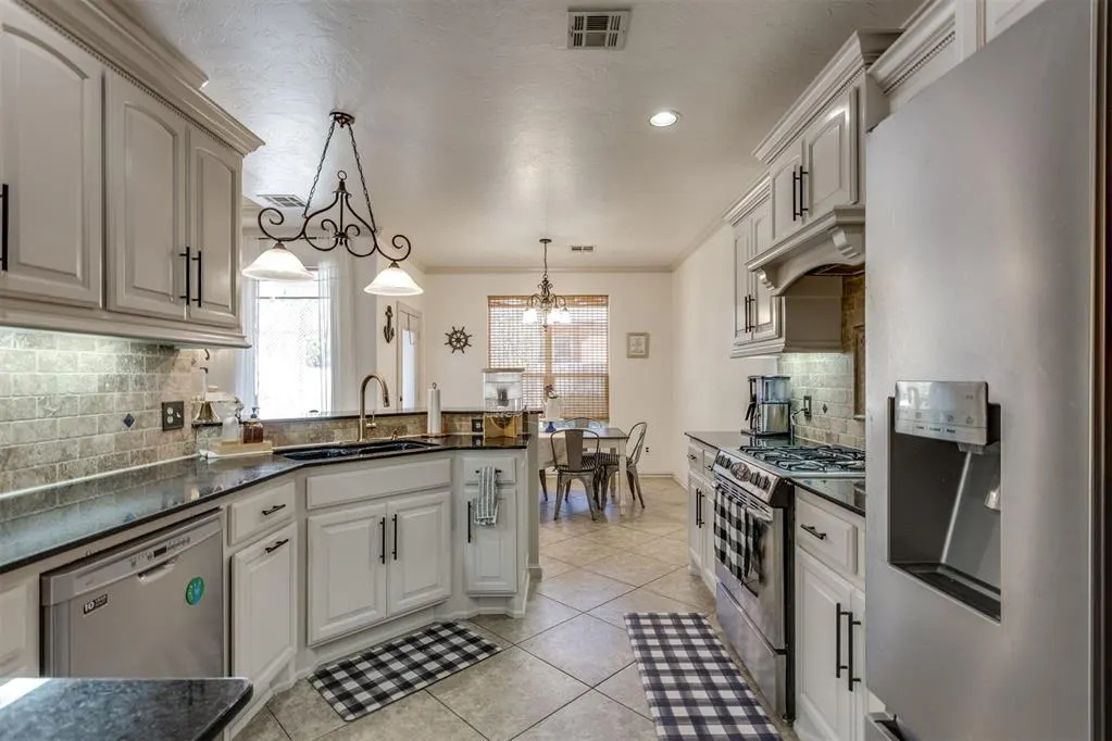 Photo 21 — 16808 Ventana Boulevard, Edmond, OK 73012