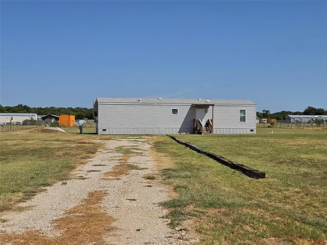 Photo 4 — 120 Sooner Road, Shawnee, OK 74804