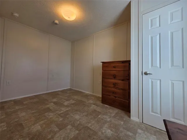 Photo 8 — 120 Sooner Road, Shawnee, OK 74804