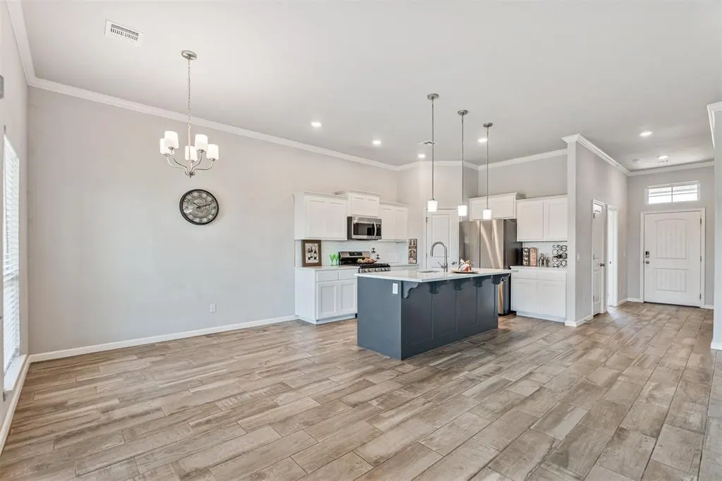 Photo 8 — 18108 Sunny Stone Court, Edmond, OK 73012