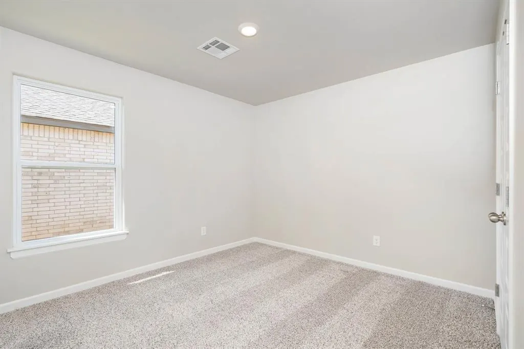 Photo 10 — 748 Luna Way, Tuttle, OK 73089