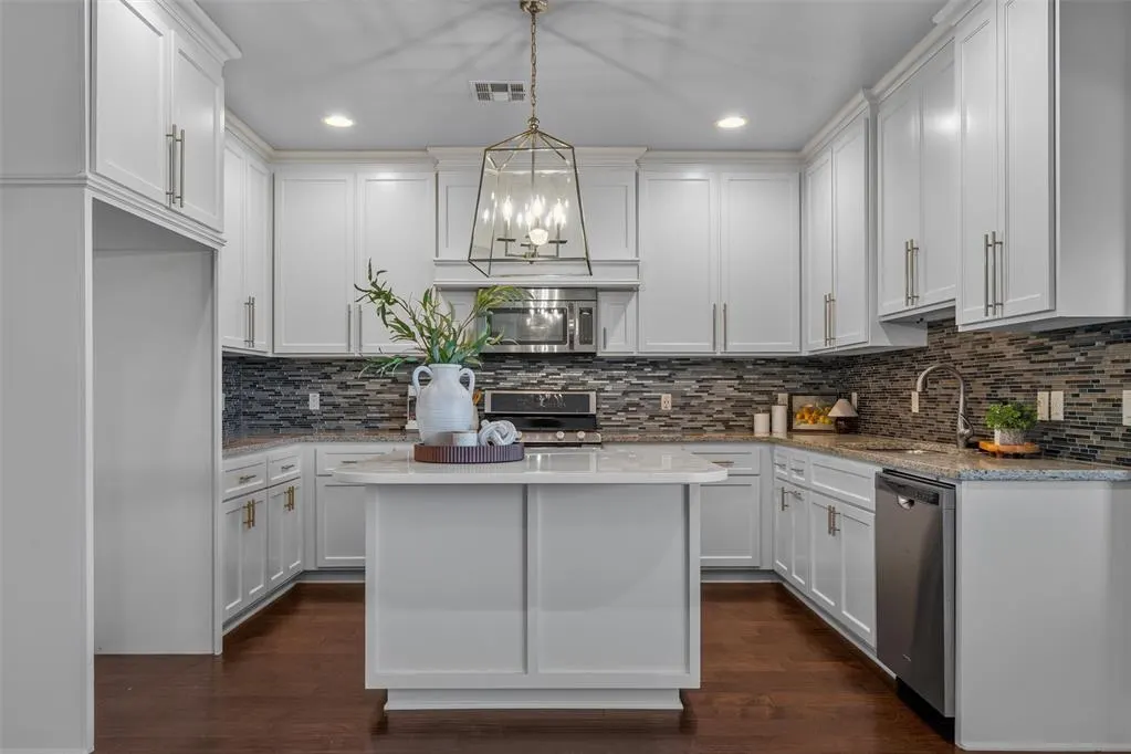 Photo 9 — 7201 NW 158th Street, Edmond, OK 73013