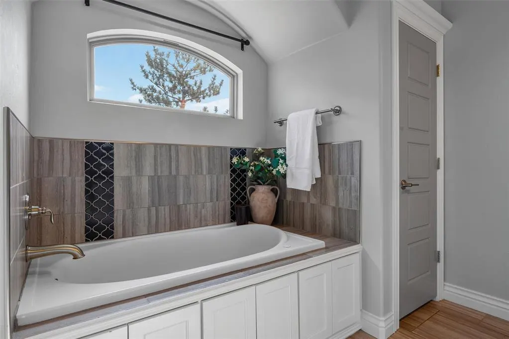Photo 19 — 7201 NW 158th Street, Edmond, OK 73013
