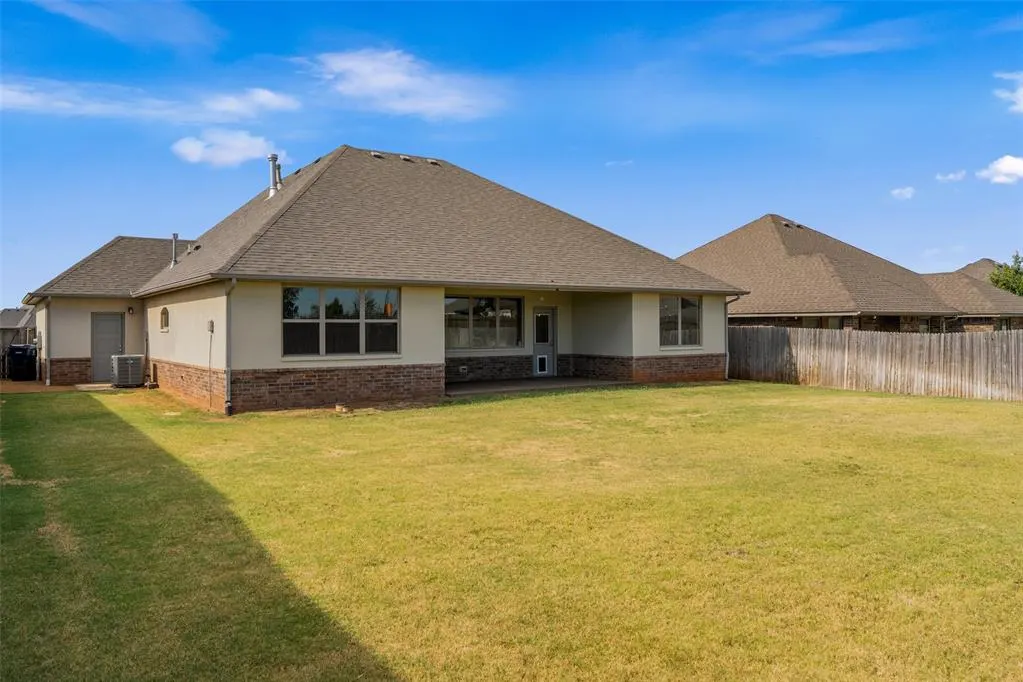 Photo 31 — 7201 NW 158th Street, Edmond, OK 73013
