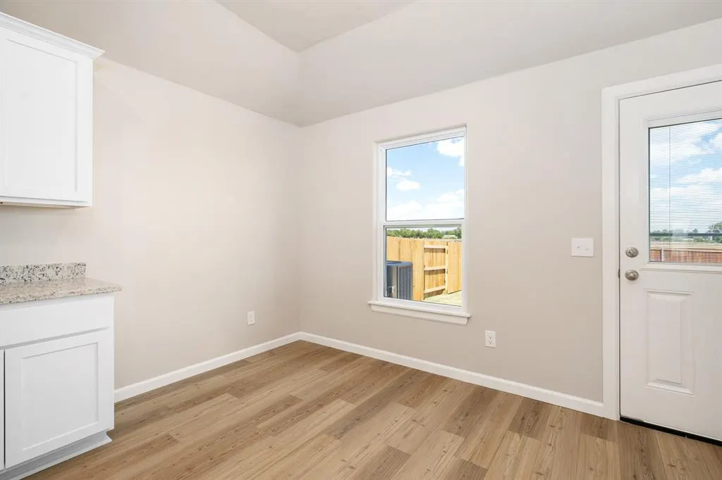 Photo 3 — 715 Sunny Street, Tuttle, OK 73089