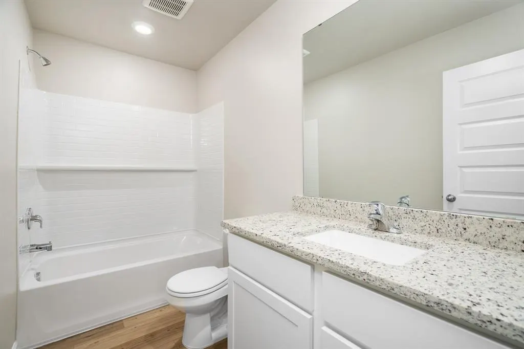 Photo 11 — 715 Sunny Street, Tuttle, OK 73089
