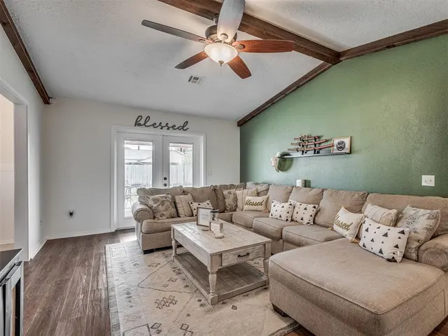 Photo 7 — 13320 Turtle Creek, Oklahoma City, OK 73170