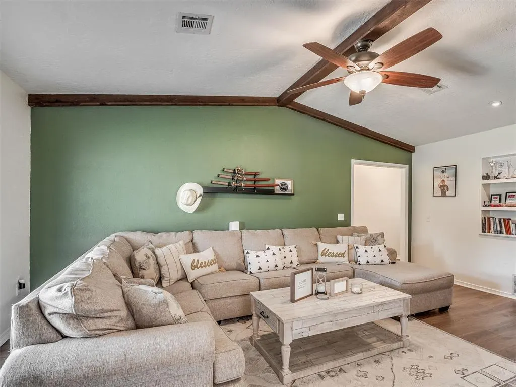 Photo 9 — 13320 Turtle Creek, Oklahoma City, OK 73170