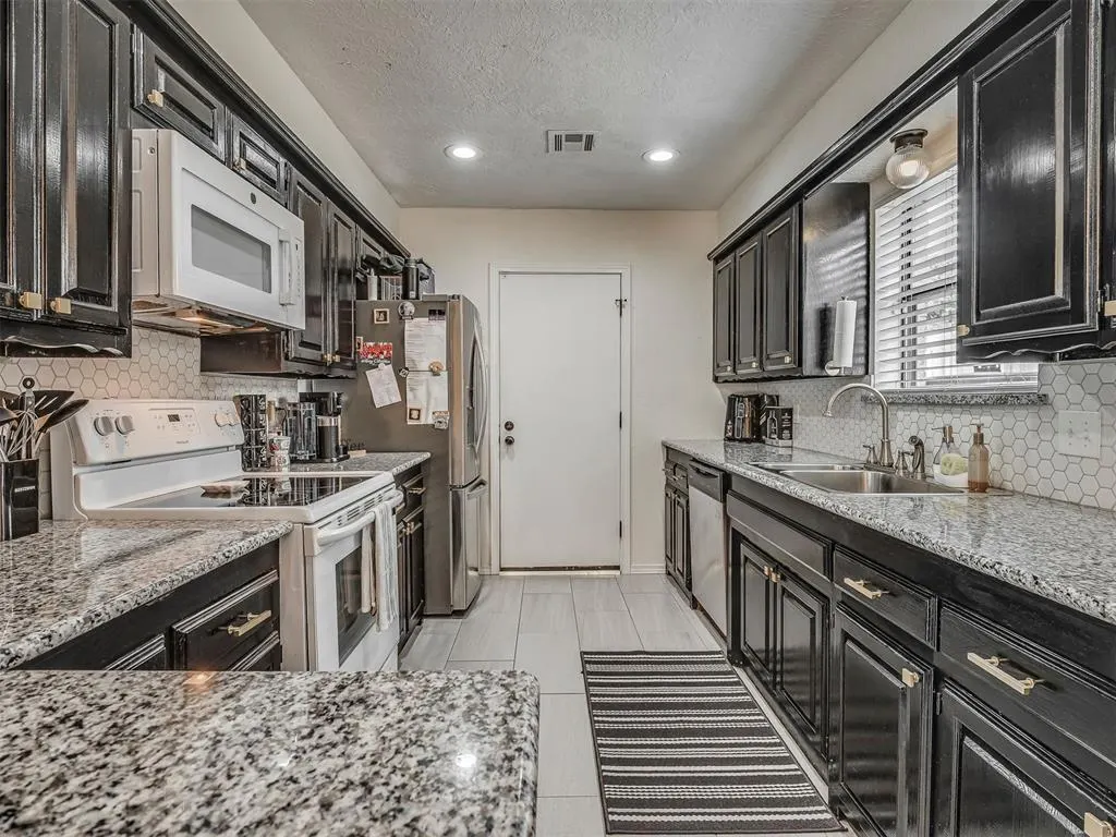 Photo 19 — 13320 Turtle Creek, Oklahoma City, OK 73170