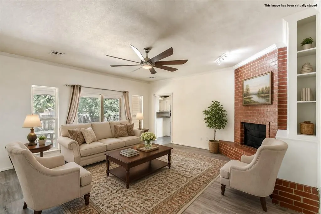 Photo 4 — 1329 Greenfield Drive, Edmond, OK 73012