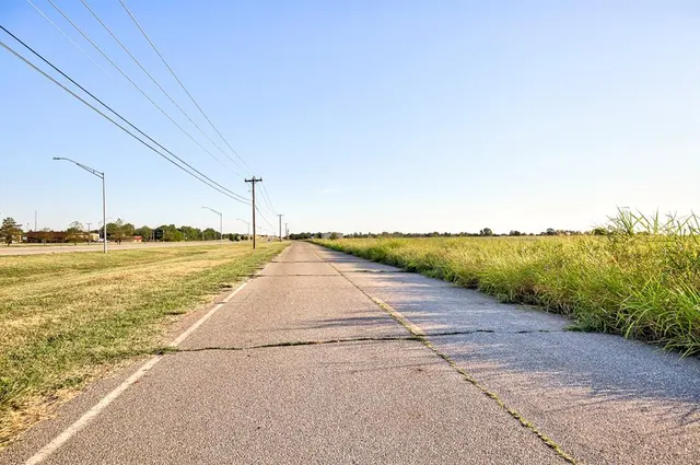 Photo 4 — 0 S Van Buren, Enid, OK 73703-5445