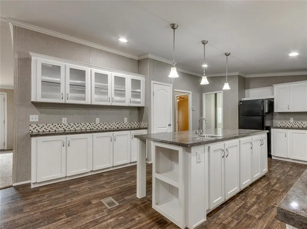 Photo 10 — 12408 SW 28th Street, Yukon, OK 73099