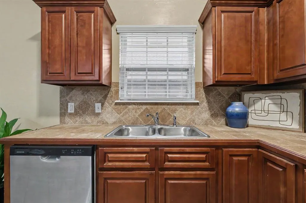 Photo 9 — 12124 NW 133rd Terrace, Piedmont, OK 73078