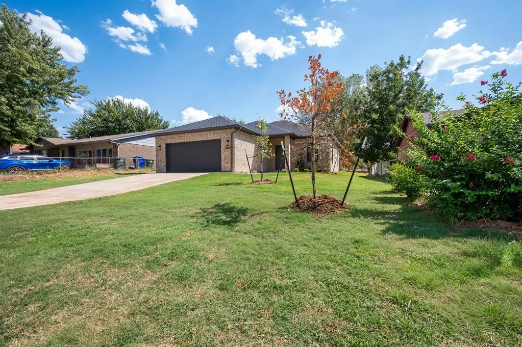 Photo 3 — 9606 NE 3rd Street, Midwest City, OK 73130