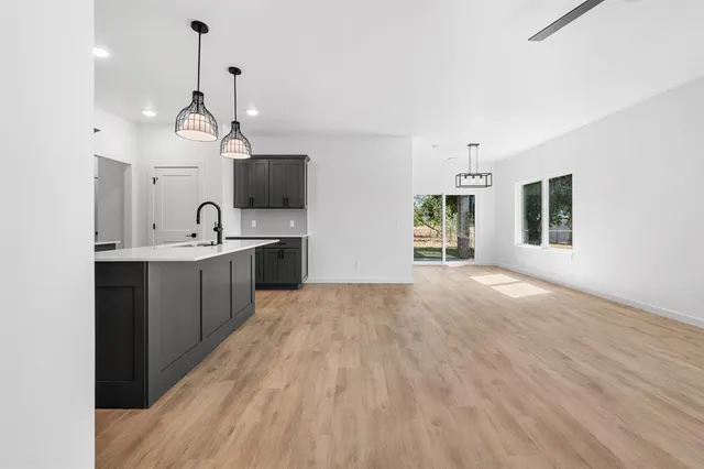 Photo 6 — 9606 NE 3rd Street, Midwest City, OK 73130