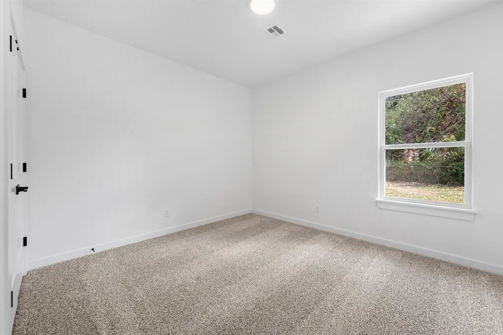 Photo 41 — 9606 NE 3rd Street, Midwest City, OK 73130
