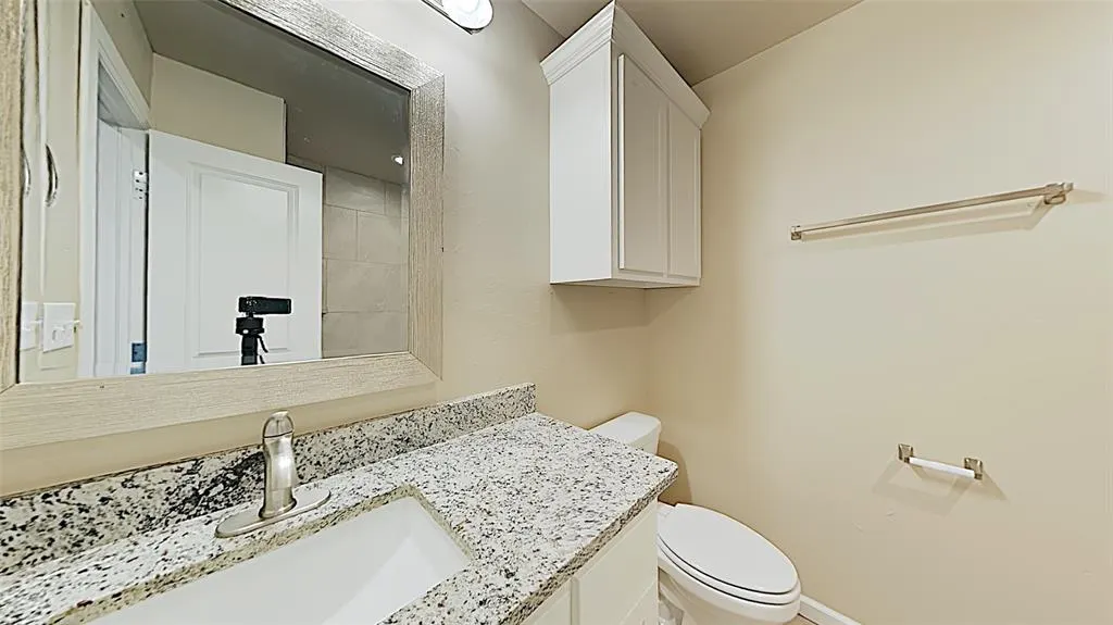 Photo 14 — 10704 Mountain Fork Drive, Yukon, OK 73099