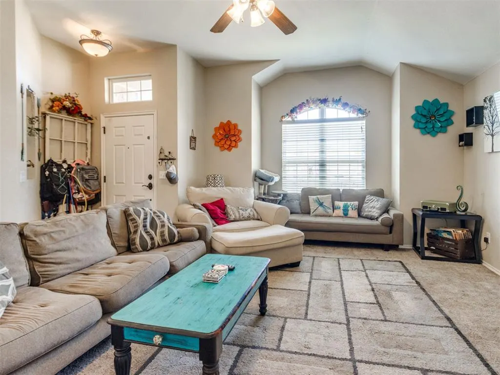 Photo 11 — 332 W Tecumseh Meadows Drive, Norman, OK 73069
