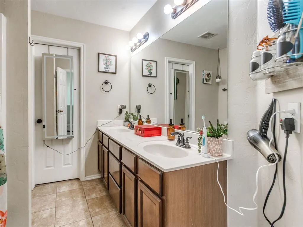 Photo 26 — 332 W Tecumseh Meadows Drive, Norman, OK 73069