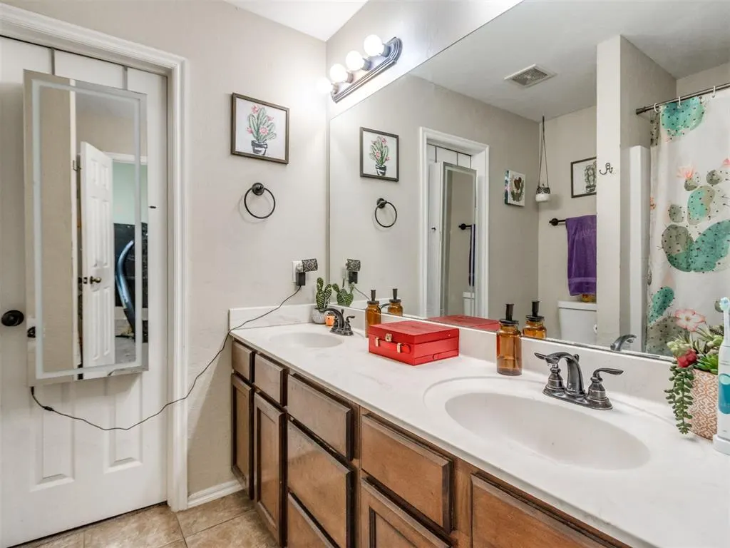Photo 27 — 332 W Tecumseh Meadows Drive, Norman, OK 73069