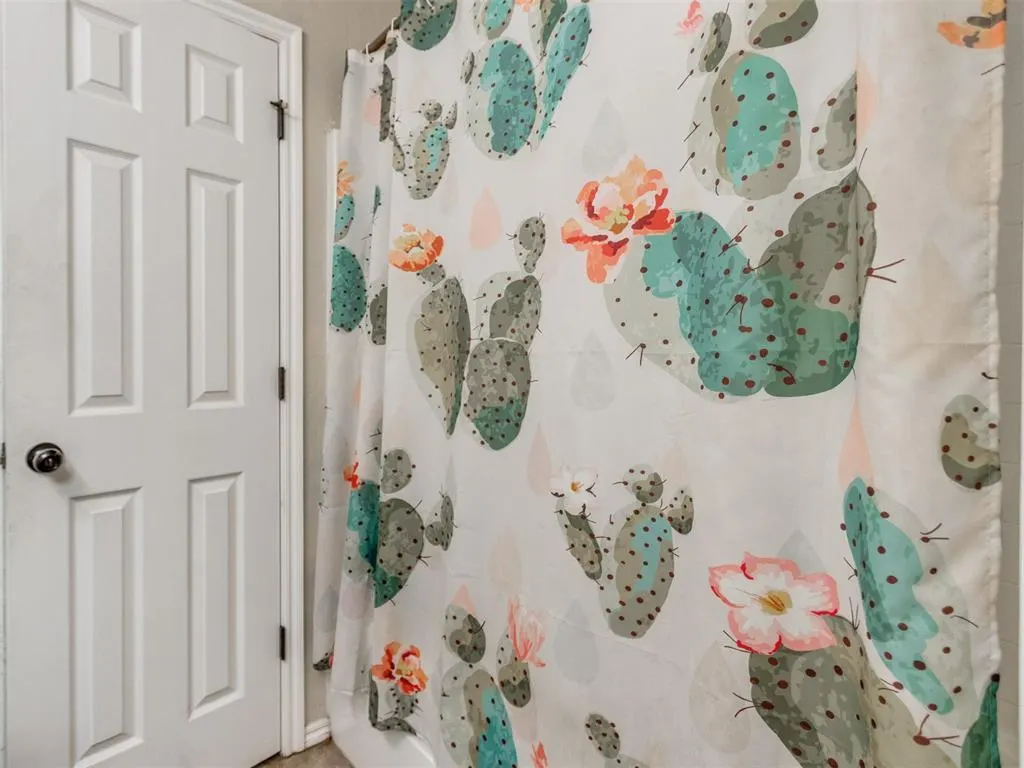 Photo 29 — 332 W Tecumseh Meadows Drive, Norman, OK 73069