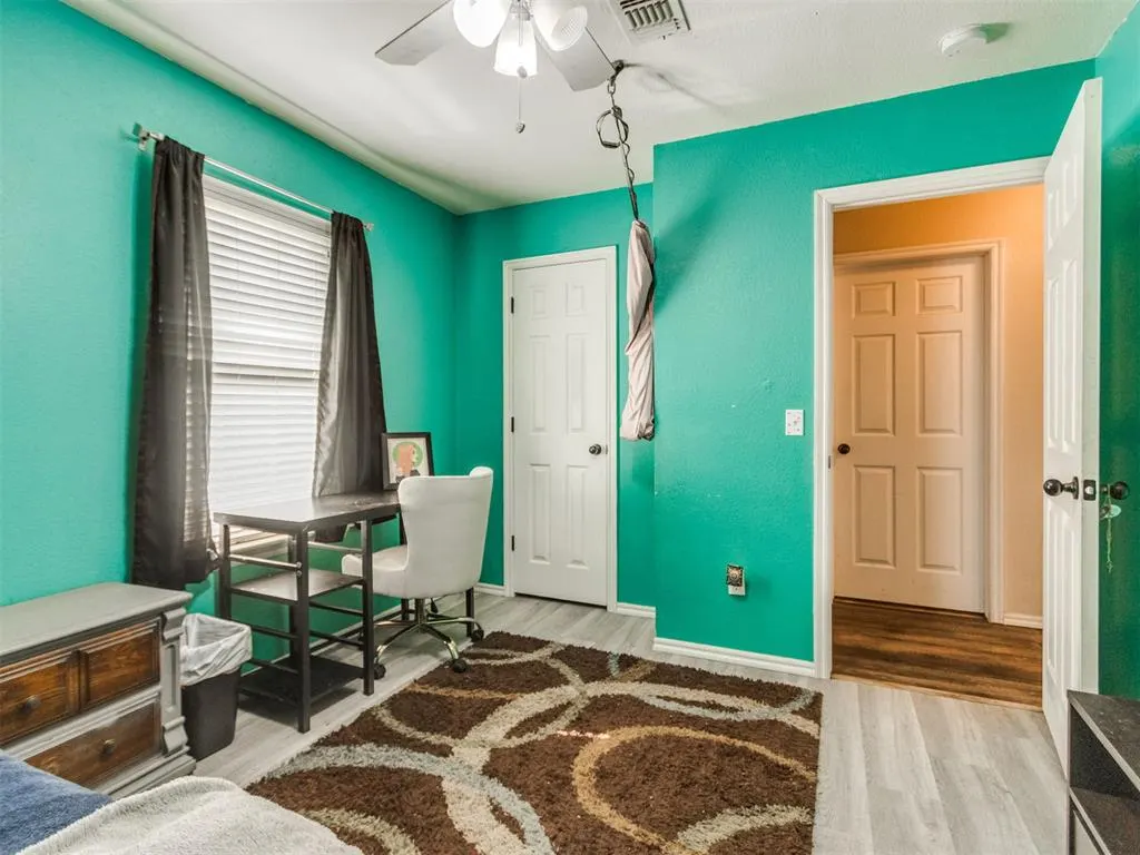 Photo 37 — 332 W Tecumseh Meadows Drive, Norman, OK 73069