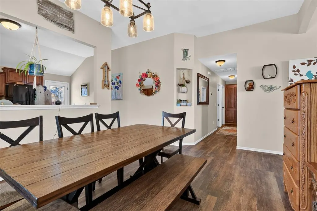 Photo 15 — 332 W Tecumseh Meadows Drive, Norman, OK 73069