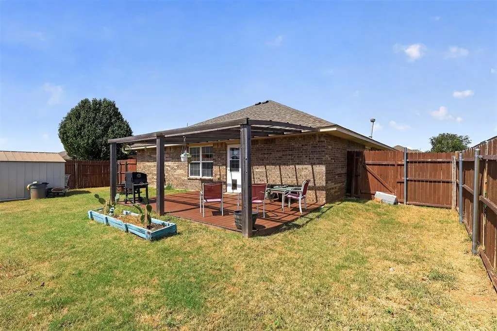 Photo 37 — 332 W Tecumseh Meadows Drive, Norman, OK 73069