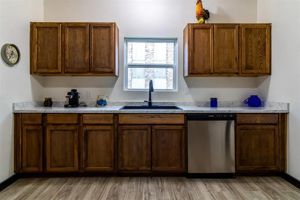 Photo 5 — 1017 E Main Street, Shawnee, OK 74801