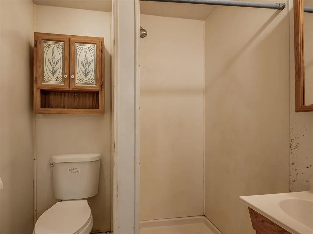 Photo 30 — 619 S 6th Street, Chickasha, OK 73018