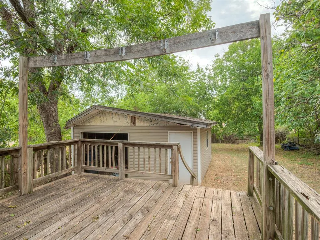 Photo 40 — 619 S 6th Street, Chickasha, OK 73018
