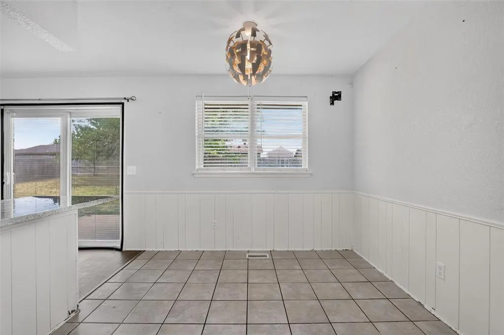 Photo 10 — 2722 S Estate Drive, El Reno, OK 73036