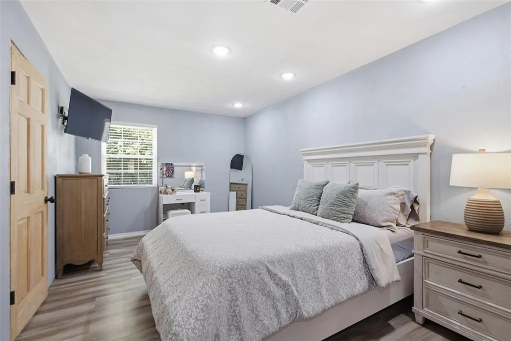 Photo 11 — 605 SW 7th Street, Lindsay, OK 73052