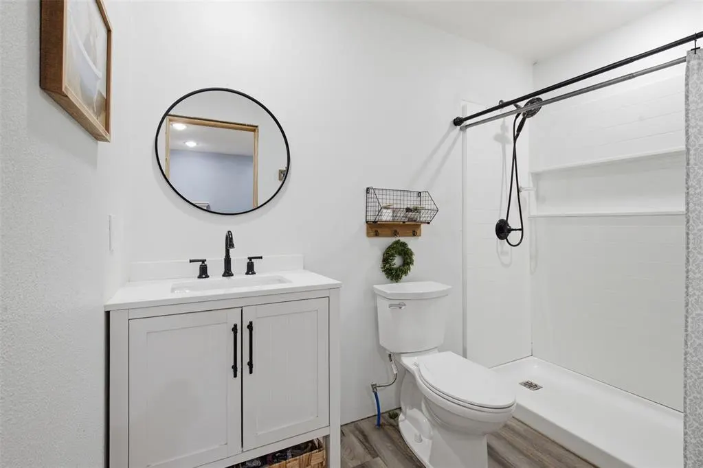 Photo 12 — 605 SW 7th Street, Lindsay, OK 73052