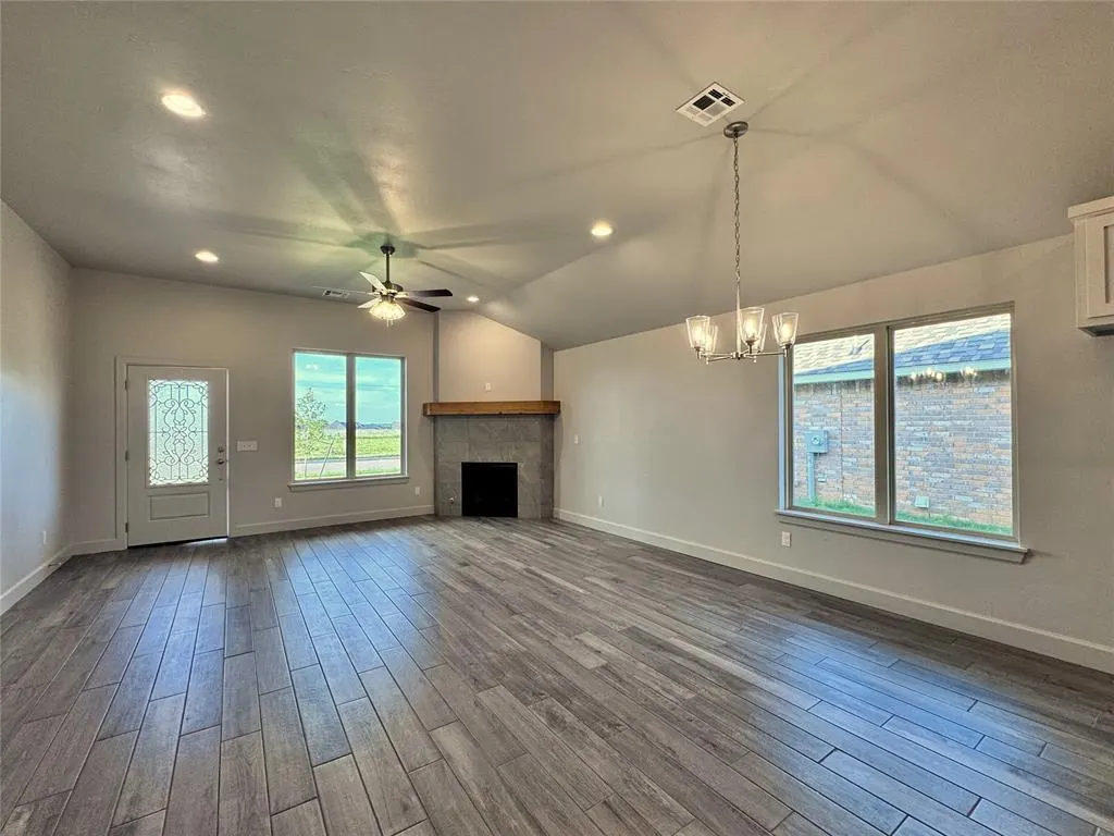 Photo 15 — 9340 NW 143rd Street, Yukon, OK 73099