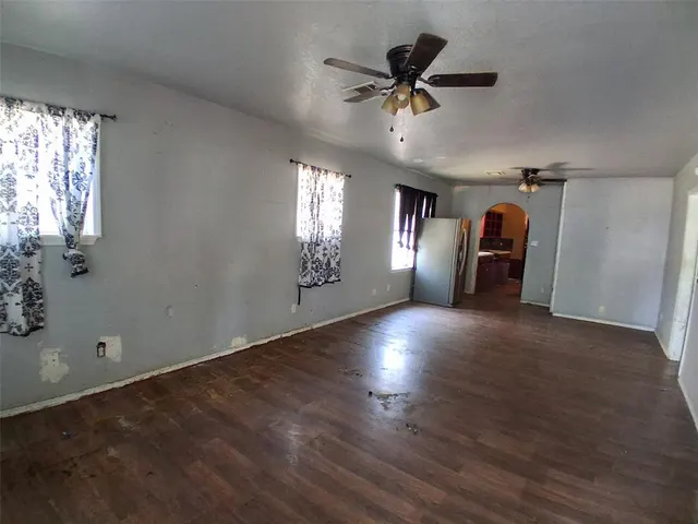 Photo 3 — 645 N Union Avenue, Shawnee, OK 74801