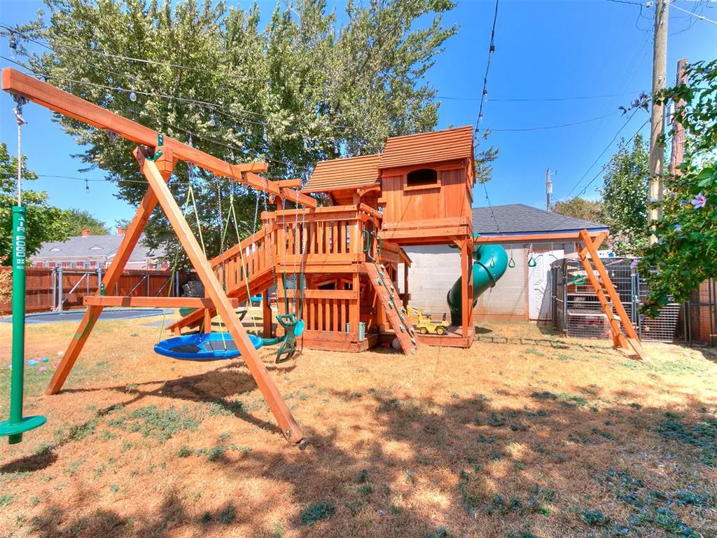 Photo 4 — 1719 NW 12th Street, Oklahoma City, OK 73106