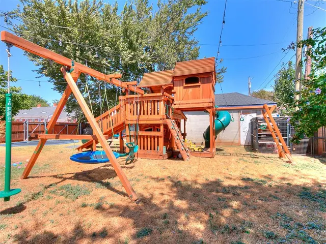 Photo 4 — 1719 NW 12th Street, Oklahoma City, OK 73106