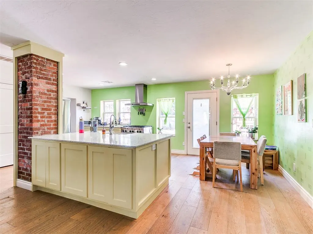 Photo 13 — 1719 NW 12th Street, Oklahoma City, OK 73106