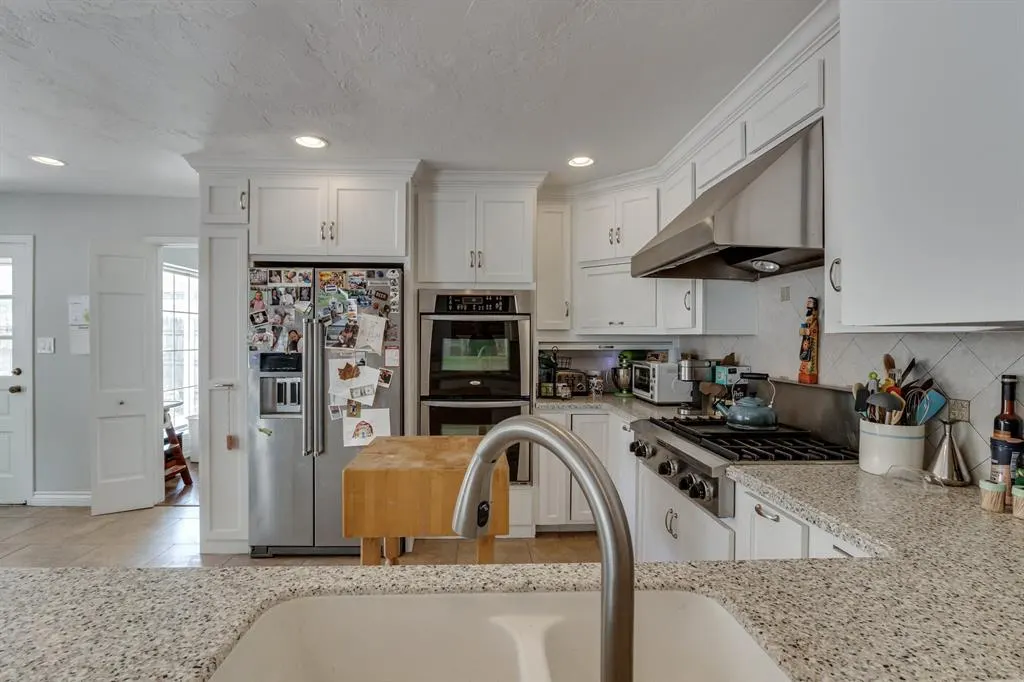 Photo 13 — 3037 Stonybrook Road, Oklahoma City, OK 73120