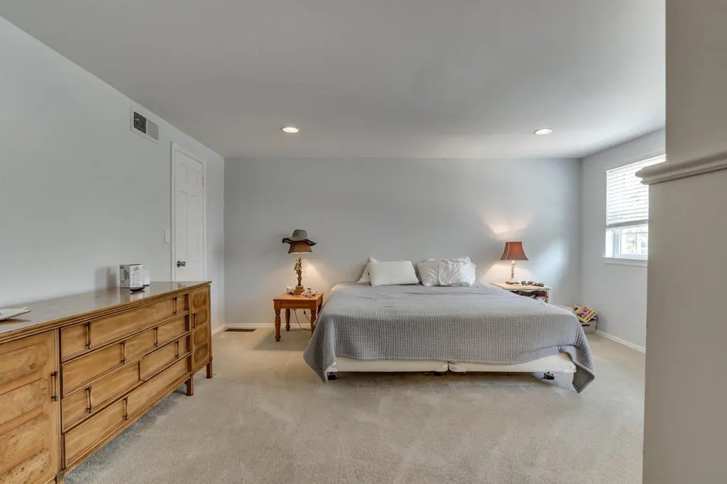 Photo 21 — 3037 Stonybrook Road, Oklahoma City, OK 73120